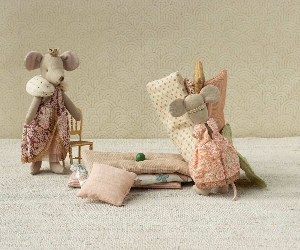Maileg Princess and the pea Big sister mouse