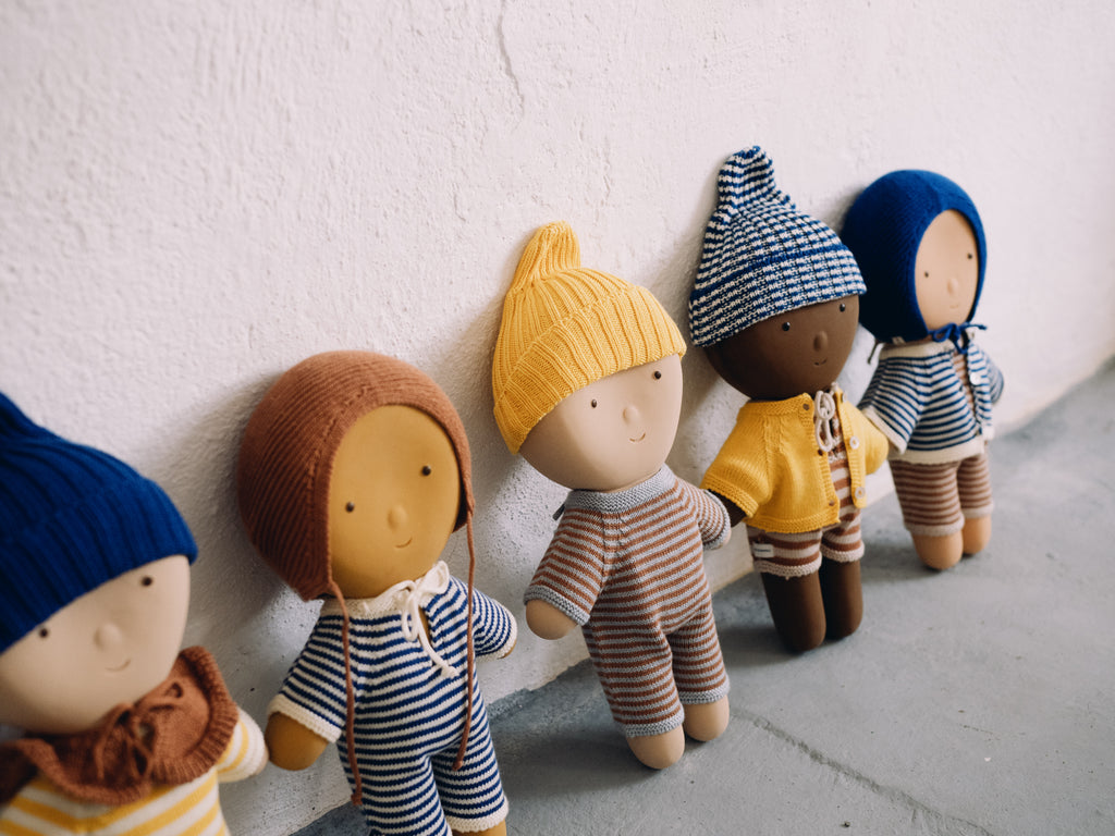 We Are Gommu - Baby Almond
