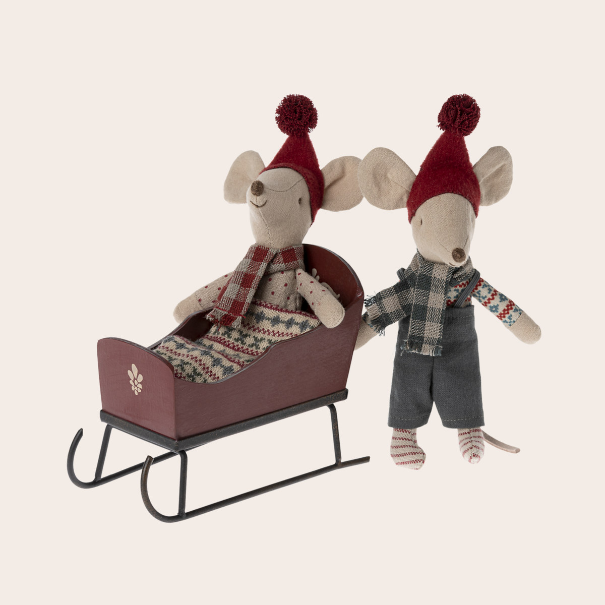 Maileg Sleigh Mouse | Red