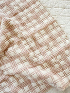New Grain French Plaid Quilt Petal | 76 × 102 cm