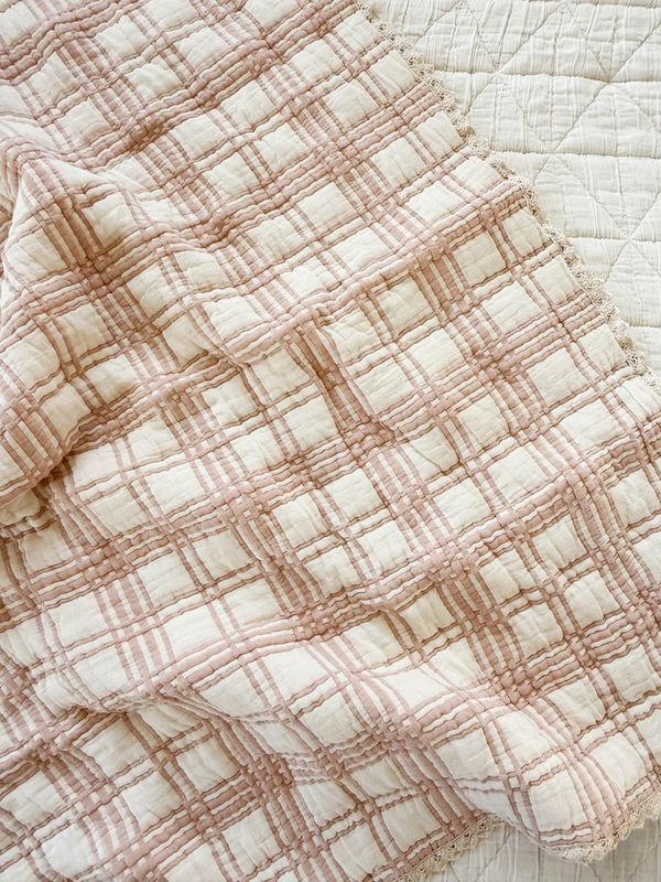 New Grain French Plaid Quilt Petal | 76 × 102 cm