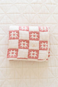 New Grain Homestead Quilt Ruby | 76 × 102 cm