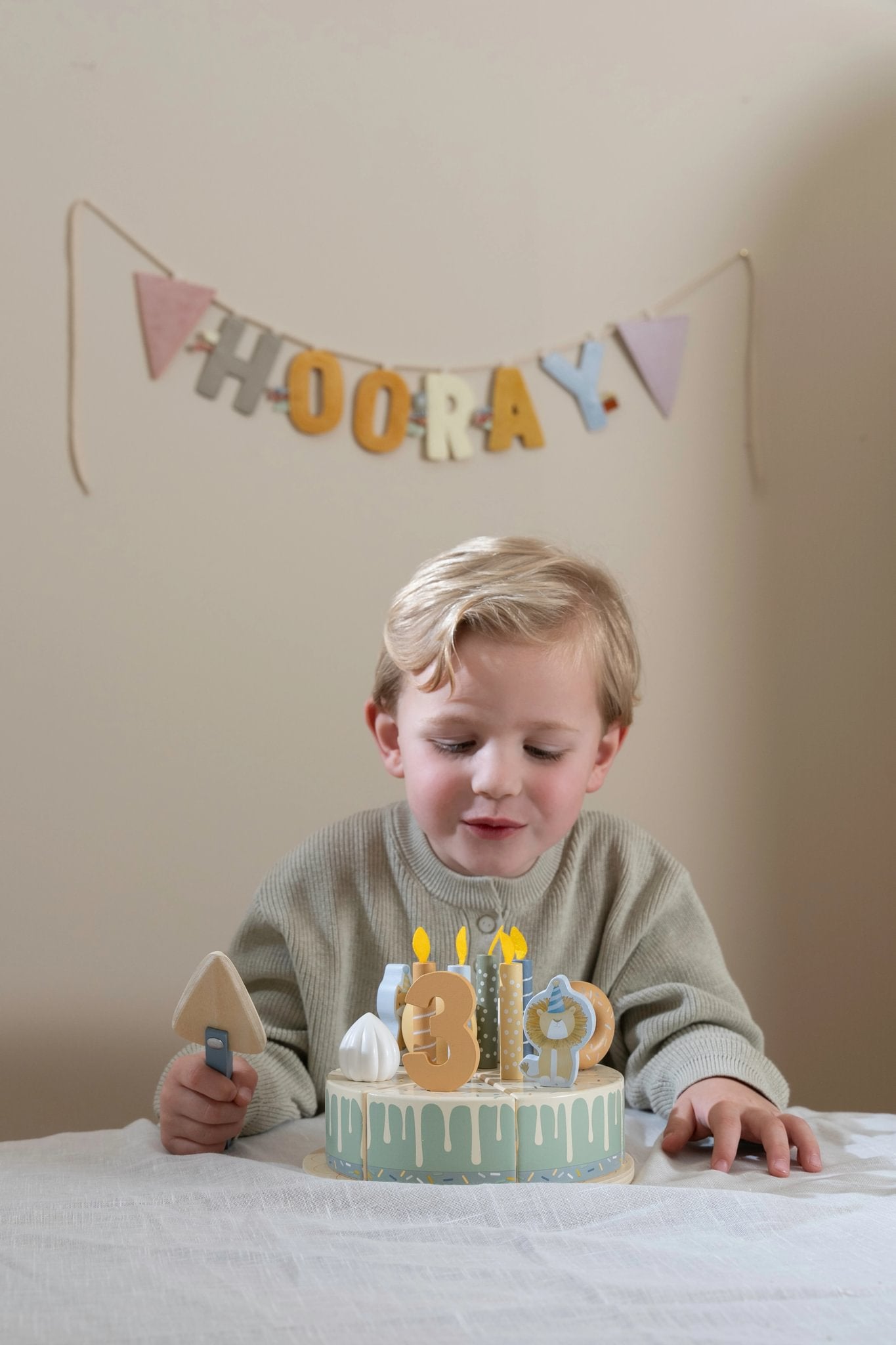 Little Dutch Wooden Birthday Cake Blue