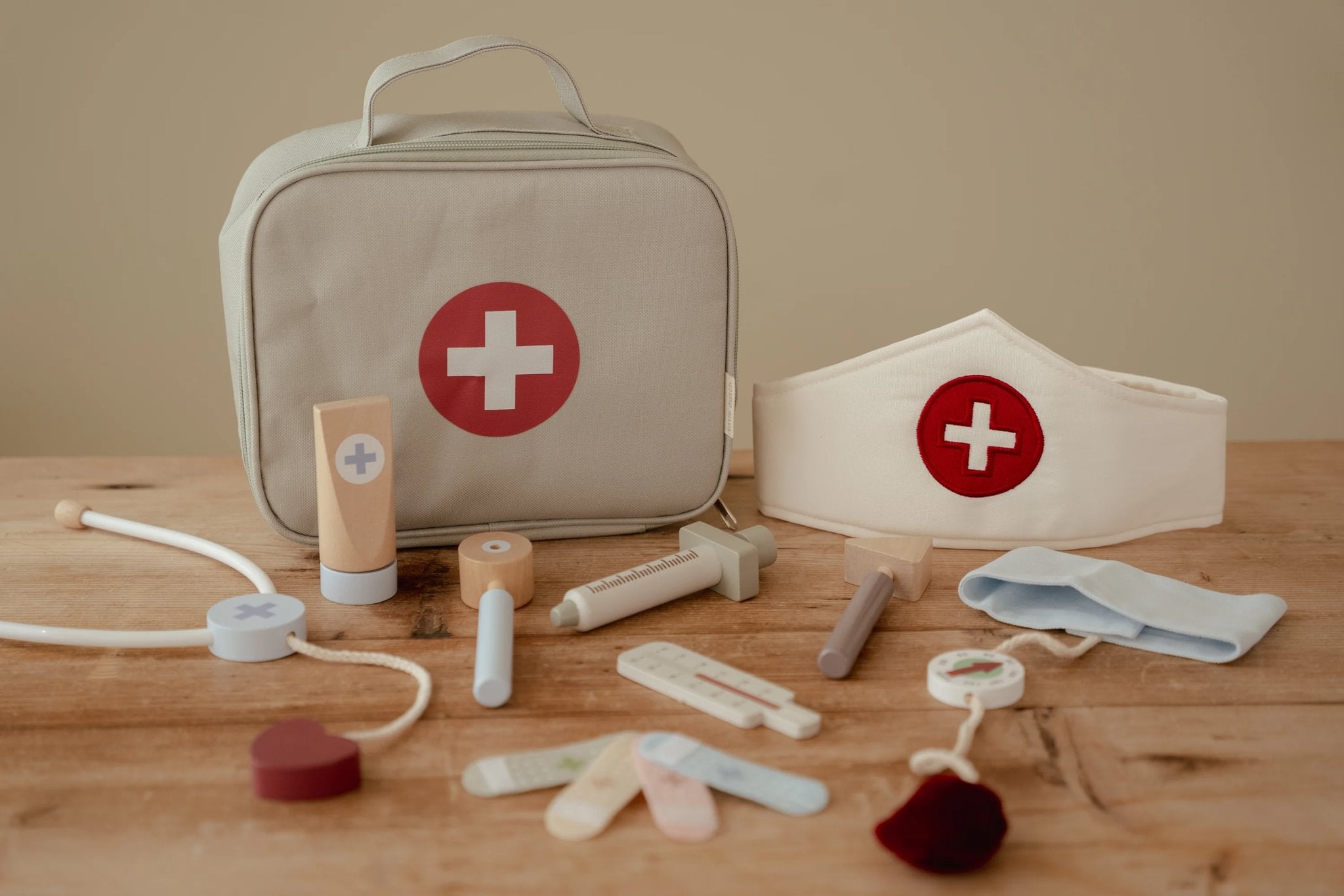 Little Dutch Wooden Doctor Set