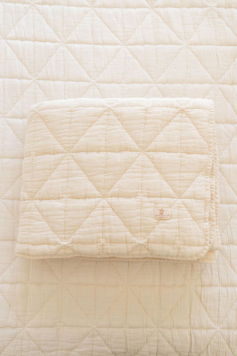 New Grain Quilted Blanket Natural | 91 × 127 cm