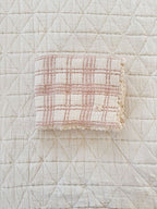 New Grain French Plaid Quilt Petal | 76 × 102 cm